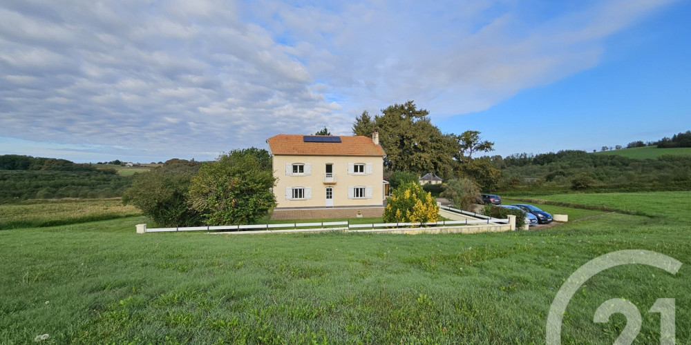 maison à ARZACQ ARRAZIGUET (64410)